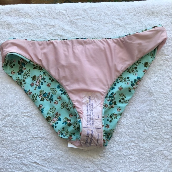 Splendid floral two piece bikini bathing suit reversible bottom. New with tags. - Picture 4 of 14